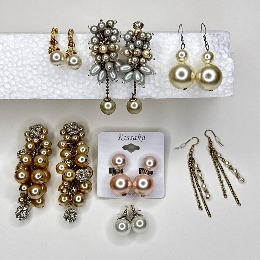 Seven Pair Of Faux Pearl Earrings Two Clip On And‎ Five Pierced